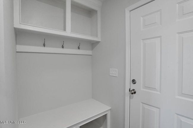 15-642 Westfield Dr | Image 15