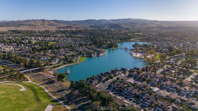 77 Fallingstar, Condo with 2 bedrooms, 3 bathrooms and 1 parking in Irvine CA | Image 54
