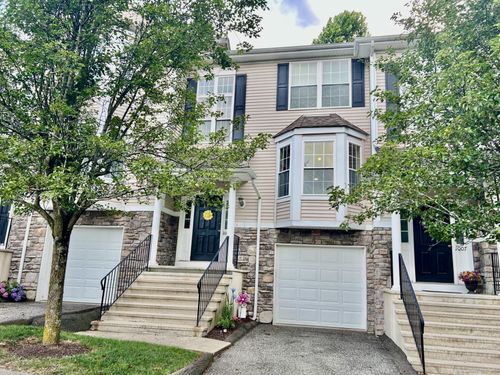 1006-1006 Sienna Dr, Danbury, CT, 06810-7151 | Card Image