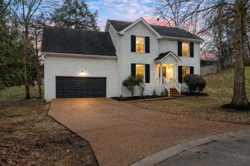 105 Horseshoe Ct, Mount Juliet, TN, 37122-2169 | Card Image