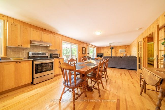 518 Mazinaw Lake, House other with 3 bedrooms, 1 bathrooms and null parking in Cloyne ON | Image 11