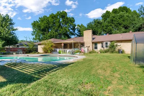 1107 Griffith Ave, Terrell, TX, 75160-1415 | Card Image