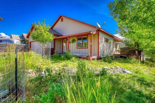 614 S 7th St, Pagosa Springs, CO, 81147-5298 | Card Image