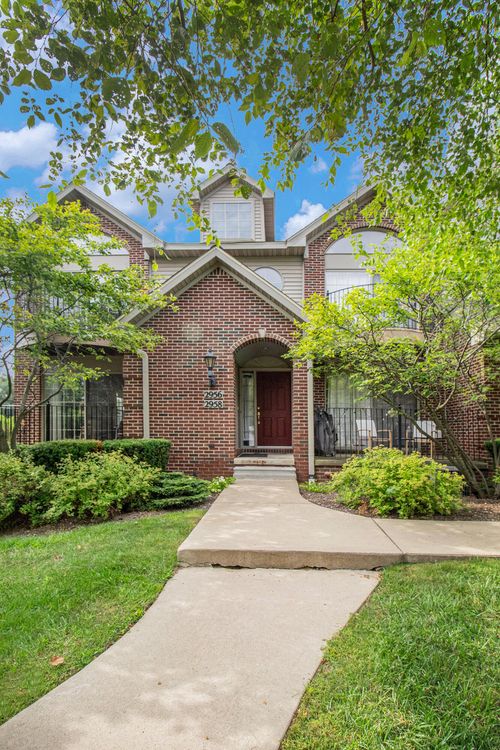 2956 Signature Blvd, Ann Arbor, MI, 48103-6943 | Card Image