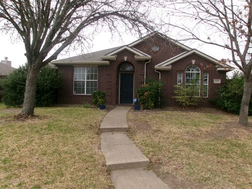 8809 Oakwood Ln, Frisco, TX, 75035-3965 | Card Image