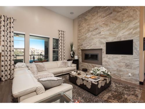 10191 Spring Green Dr, Englewood, CO, 80112 | Card Image