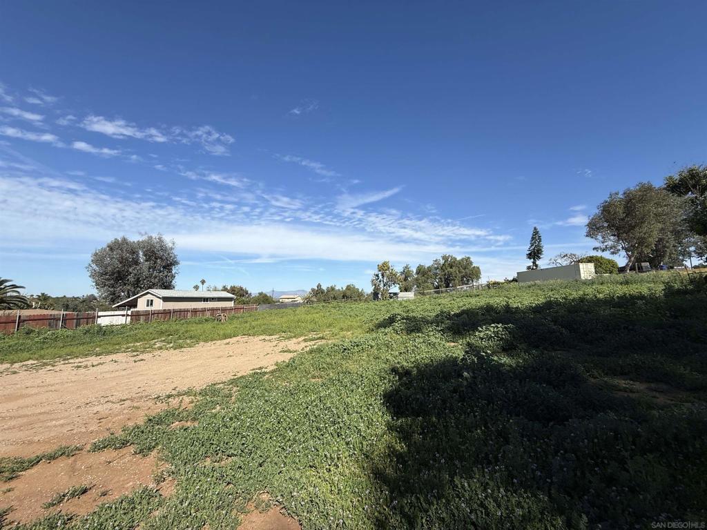 Land in Vista 5