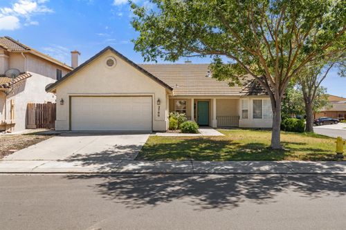 2700 Tradition Way, Modesto, CA, 95355 | Card Image