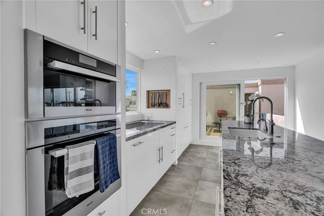 Convection Stovetop, Steam Oven and Oven | Image 9
