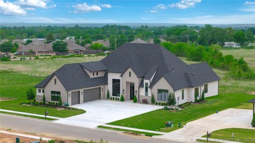 465 W 138th St, Bixby, OK, 74008 | Card Image