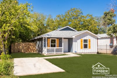 255 Corliss, House other with 3 bedrooms, 3 bathrooms and null parking in San Antonio TX | Image 2