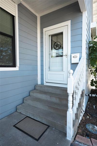 Up Close view of Front Door | Image 2