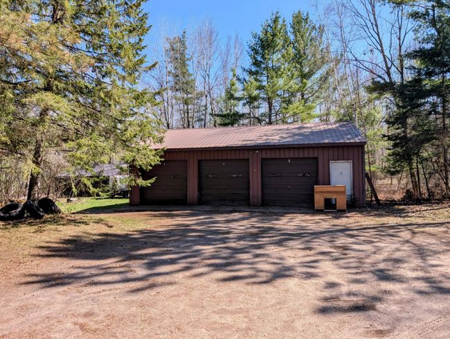 N12912 State Highway 13, House other with 2 bedrooms, 1 bathrooms and null parking in Fifield WI | Image 37