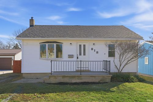 818 Hazel Street, Auburn, IN, 46706-2614 | Card Image