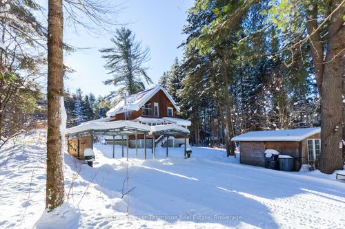 322 Balsam Chutes Rd, Port Sydney, ON, P0B1L0 | Card Image