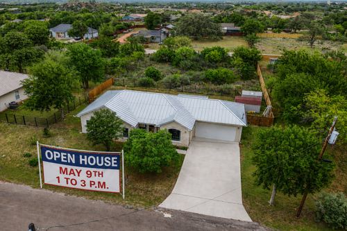 128 W Persimmon Dr, Granite Shoals, TX, 78654-2821 | Card Image