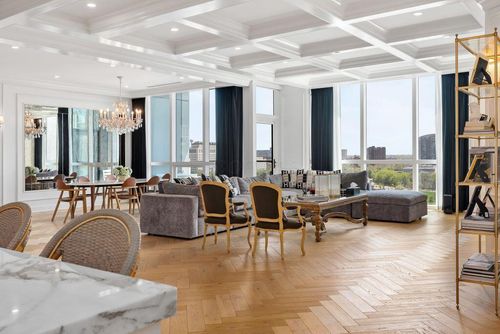 1114-250 W Spring St, Columbus, OH, 43215-2411 | Card Image