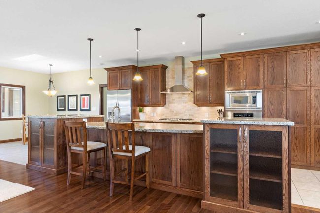 12 Wildflower Cove, Home with 5 bedrooms, 3 bathrooms and 12 parking in Strathmore AB | Image 5