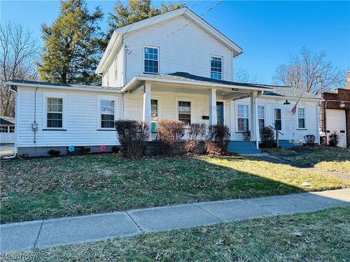 1828 4th St, Cuyahoga Falls, OH, 44221-3802 | Card Image