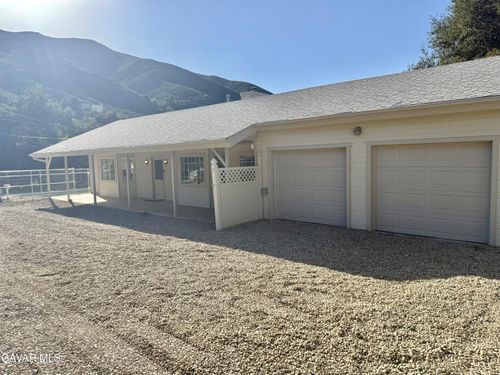 15313 Spunky Canyon Rd, Green Valley, CA, 91390-4909 | Card Image