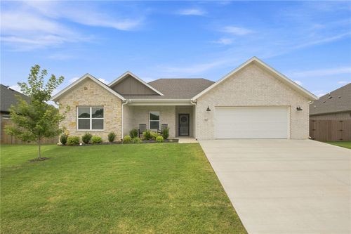157 N Adler Ave, Farmington, AR, 72730 | Card Image