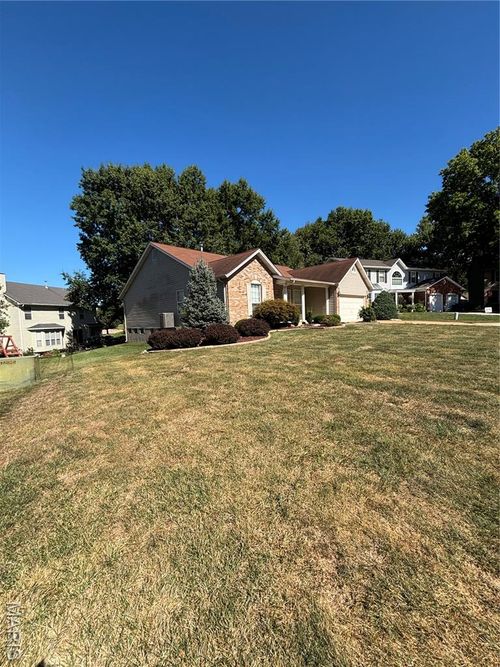 1009 Remington Oaks Ct, Fenton, MO, 63026-7025 | Card Image