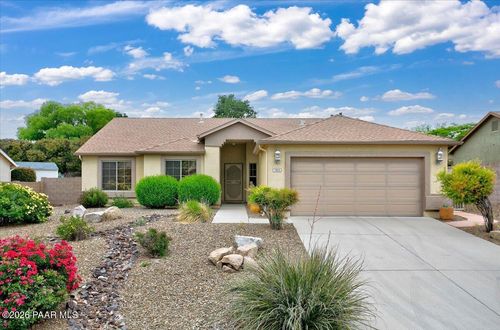 7915 N Sunset Rdg, Prescott Valley, AZ, 86315-3067 | Card Image