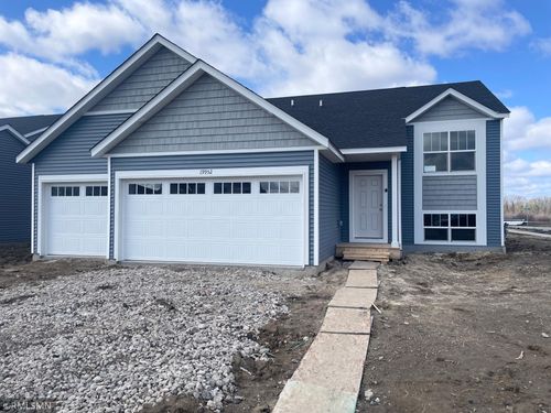 19952 Enfield Ave N, Forest Lake, MN, 55025-9006 | Card Image