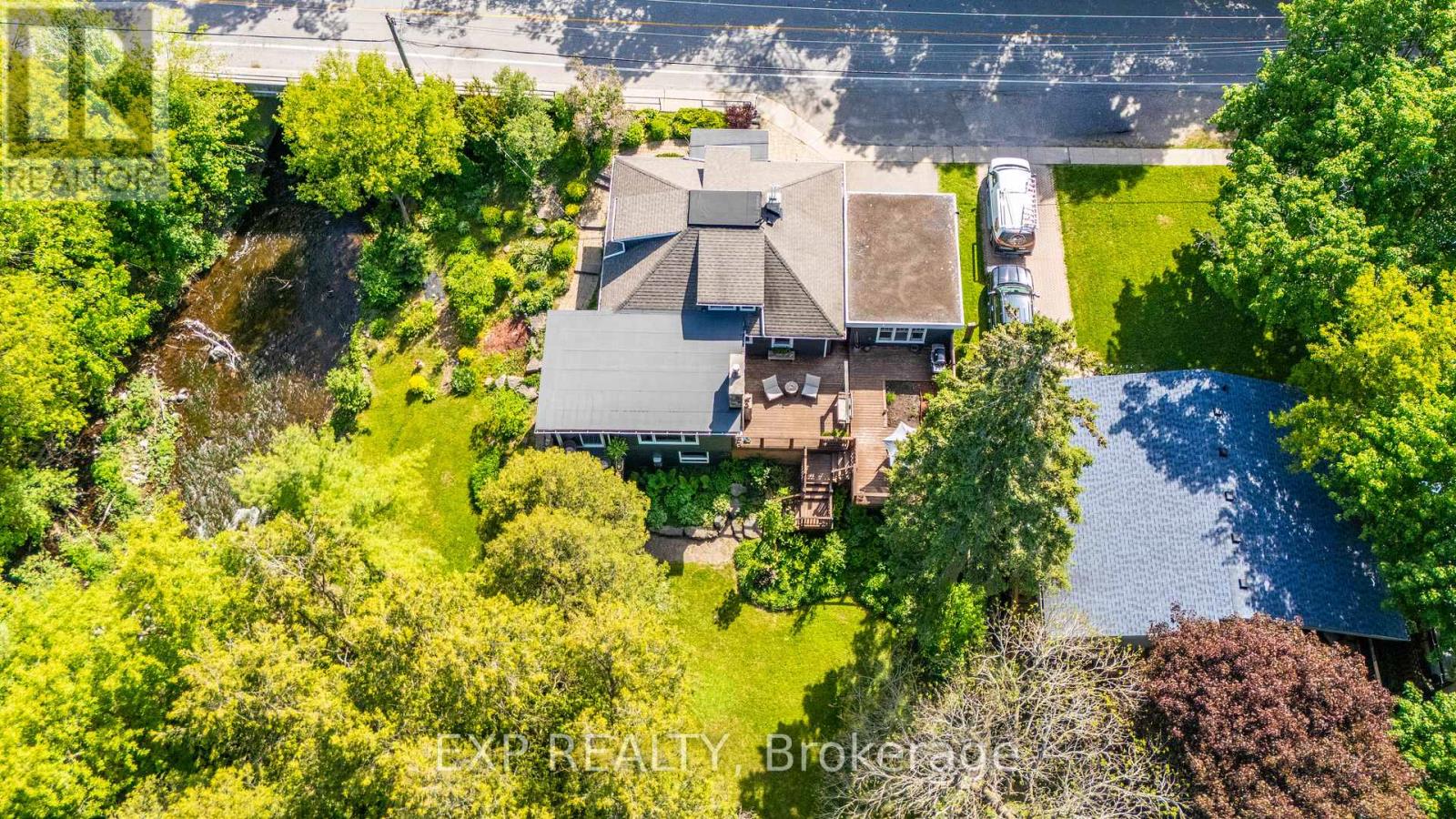 Residential in Caledon (Alton) 5