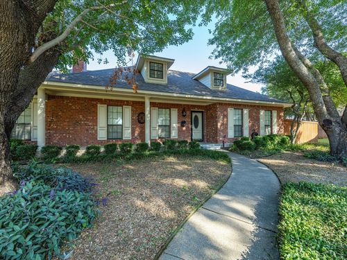 1506 Williamsburg Ct, Ennis, TX, 75119-2188 | Card Image