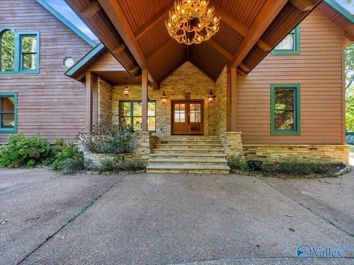 5000 Willow Dr Se, Huntsville, AL, 35803-3706 | Card Image
