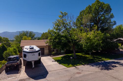 281 Panoramic Dr, Hyrum, UT, 84319-1105 | Card Image