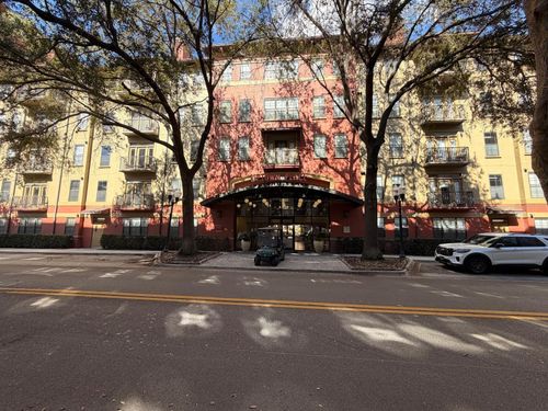 apt-125-911 N Orange Ave, ORLANDO, FL, 32801-1075 | Card Image