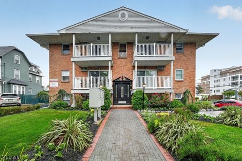 101-301 6th Ave, Asbury Park, NJ, 07712-5519 | Card Image