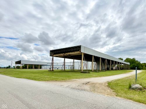 100 Raymond St, Hope, IN, 47246-9382 | Card Image