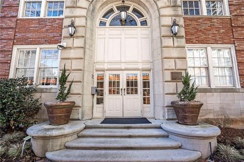 apt-301-800 Peachtree St Ne, Atlanta, GA, 30308-1207 | Card Image