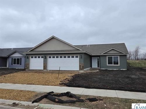 315 Falcon Run, Eagle Lake, MN, 56024-1229 | Card Image