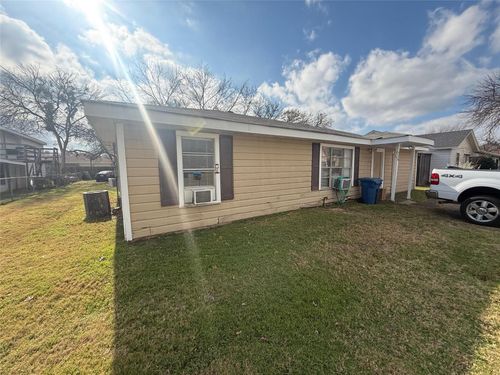 329 Kaye Street, Coppell, TX, 75019 | Card Image