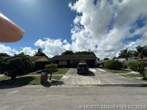 1805 W 26th St, Riviera Beach, FL, 33404-1812 | Card Image