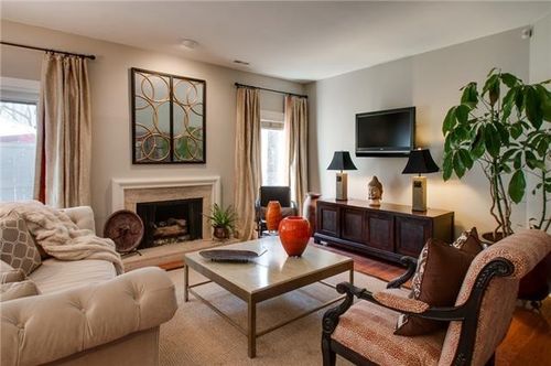 123 Hampton Pl, Nashville, TN, 37215-1537 | Card Image