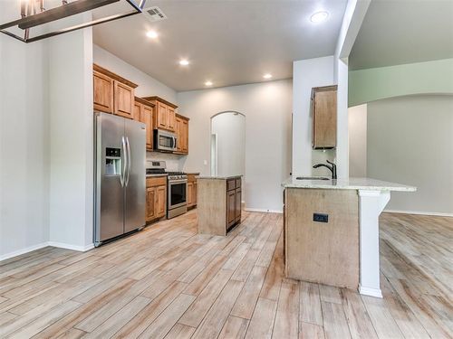 19430 Hidden Pines Drive, Norman, OK, 73026 | Card Image