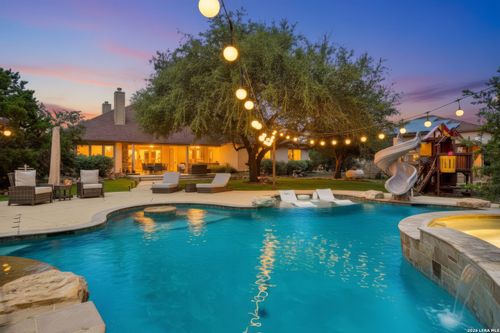 114 Hoskins Trl, Boerne, TX, 78006-7987 | Card Image