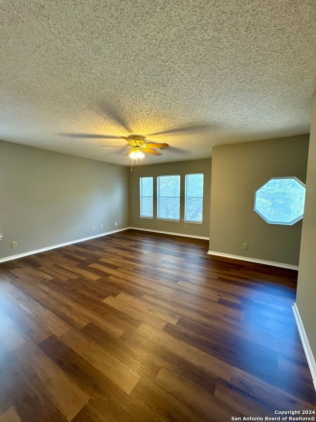 216 Newrock Crk, House other with 3 bedrooms, 3 bathrooms and null parking in Schertz TX | Image 18
