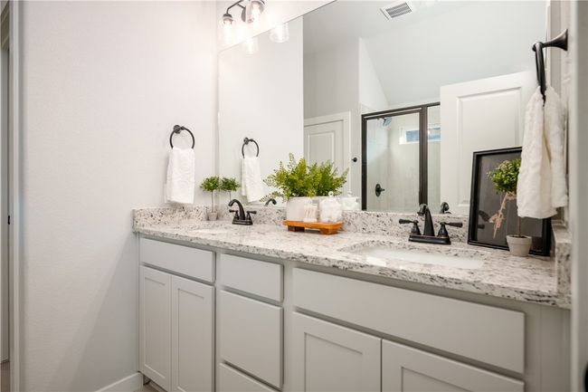 3516 Pointe Du Hoc Loop, House other with 3 bedrooms, 2 bathrooms and null parking in Bryan TX | Image 9