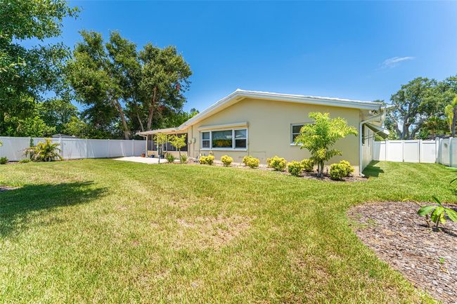 Fully Fenced Backyard! | Image 25