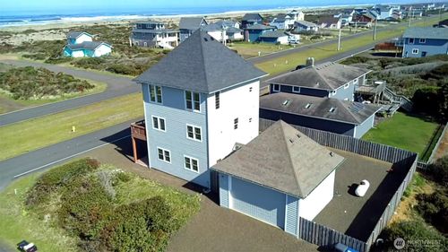 1140 Ocean Shores Blvd Sw, Ocean Shores, WA, 98569-9783 | Card Image
