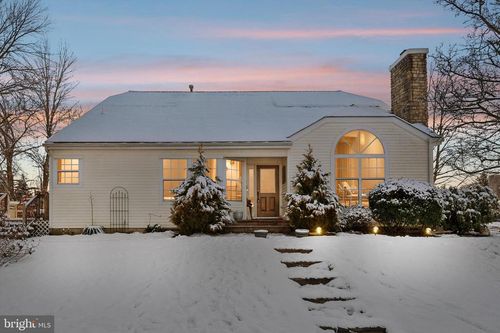 44 Tudor Dr, BURLINGTON, NJ, 08016-4244 | Card Image