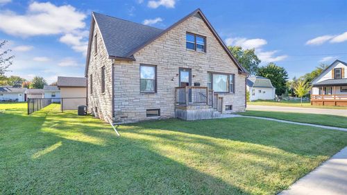 1011 Bechaud Avenue, North Fond Du Lac, WI, 54937 | Card Image