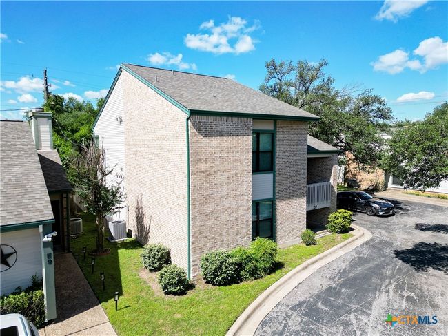 APT-8 - 6501 Columbia Oaks Ct, Condo with 2 bedrooms, 2 bathrooms and null parking in Austin TX | Image 4
