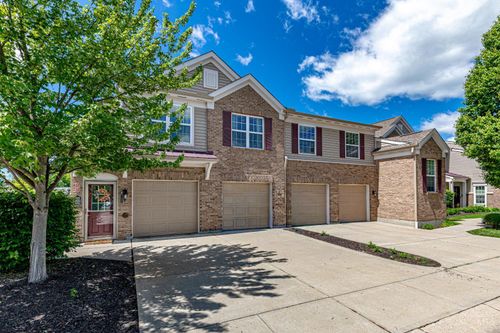 7629 Skyview Cir, Cincinnati, OH, 45248-1932 | Card Image
